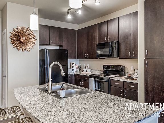 3rd image of 4909 Lake Gladewater Ct #1339