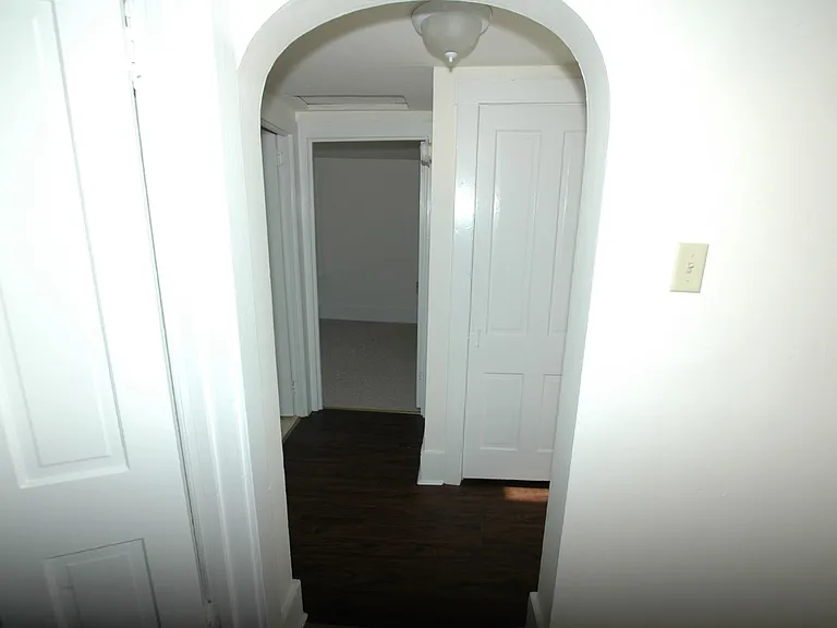 1807 Penn St #2 — Photo 3