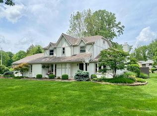 1111 Wilderness Blf, Tipp City, OH 45371