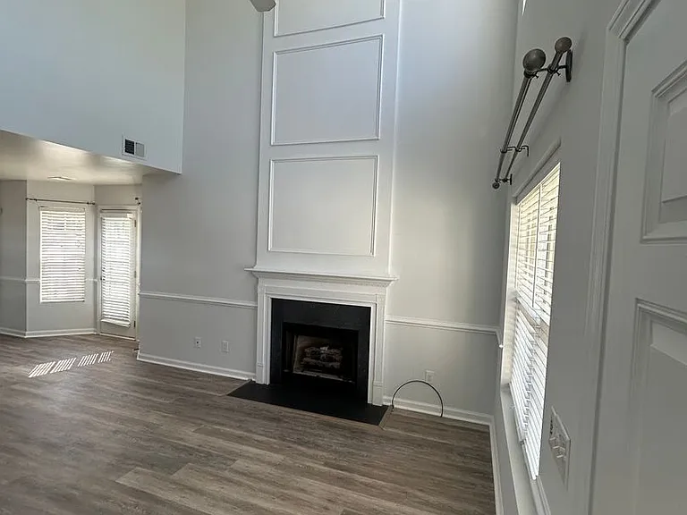 4902 Southgate Pkwy — Photo 6