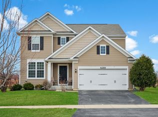 4255 Fraser Cir, Naperville, IL