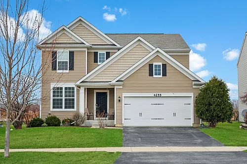 4255 Fraser Cir Photo 1