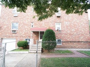 1900 Colden Ave, Bronx, NY 10462