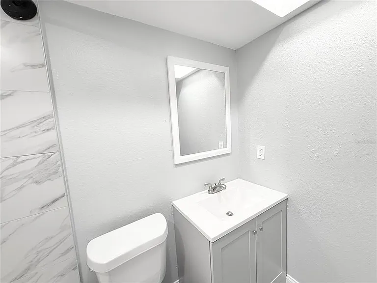 1231 Illinois Ave #1 — Photo 9