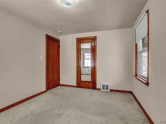 5th image of 1676 Parker Blvd