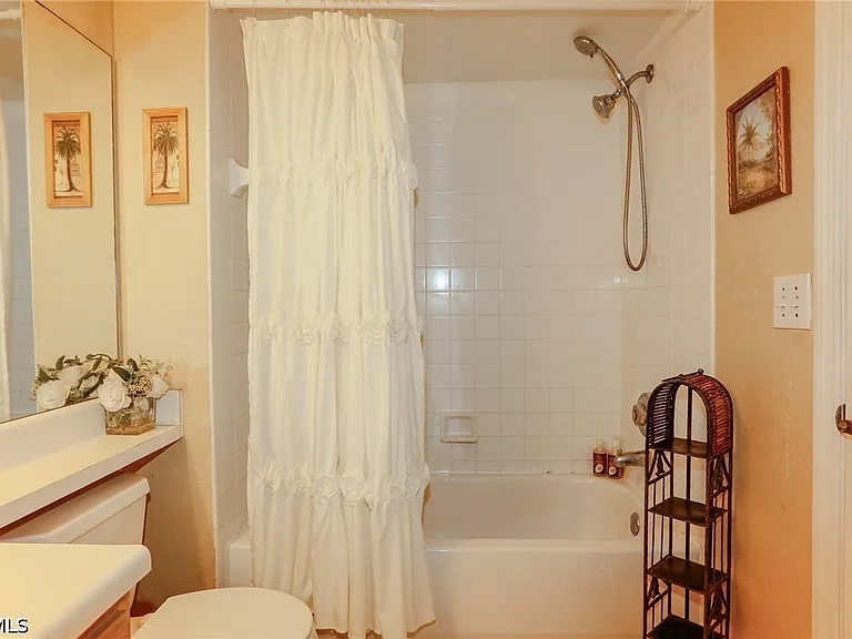 4610 Saint Croix Ln #1034 — Photo 15