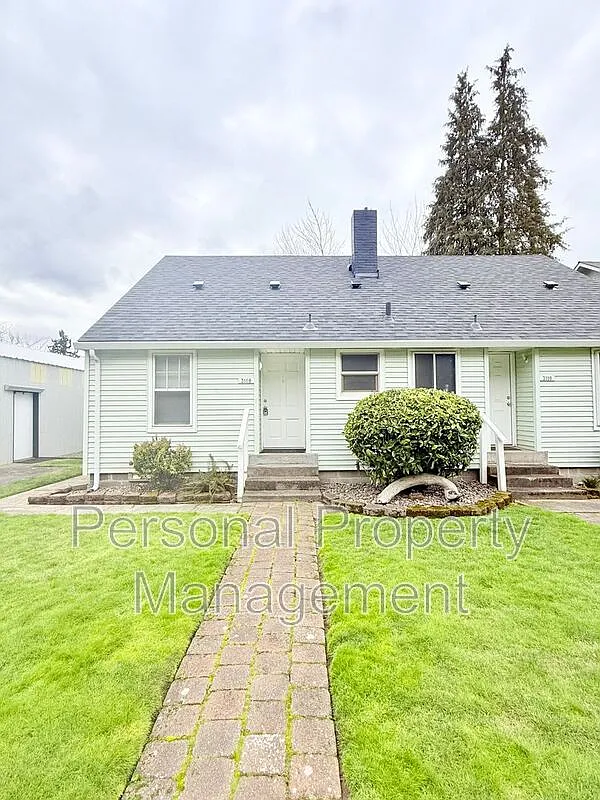 3108 Thompson Ave #C & L photo 1