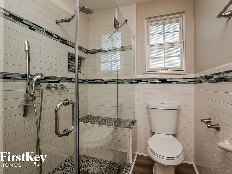 3504 Wood Bridge Dr — Photo 10