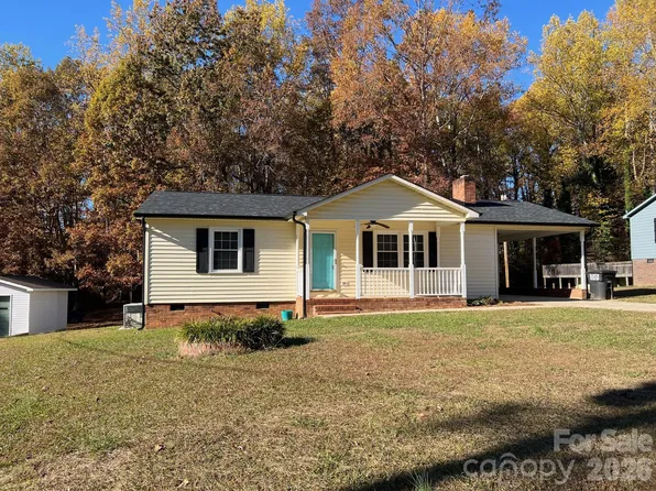 120 Oakley Dr, Gastonia, NC 28052