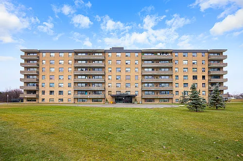 60 Esther Lorrie Dr Photo 1