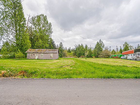 3rd image of 75696 Price Rd