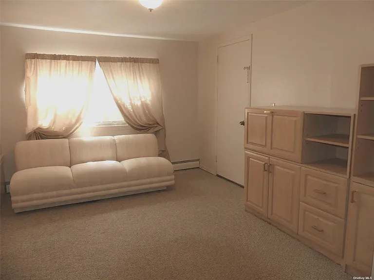 39 Altmar Ave — Photo 15