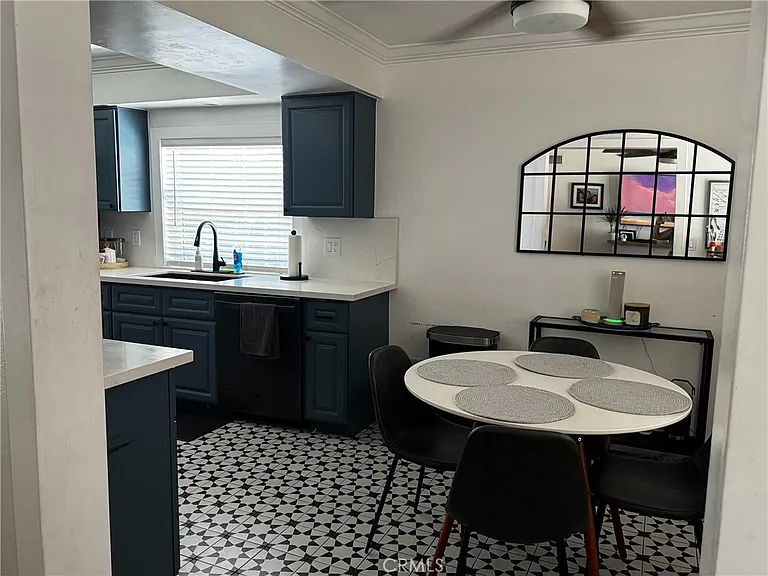 724 Cordelia Ave — Photo 8