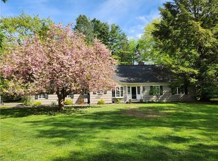 1 Creekside Rd, Fairport, NY 14450