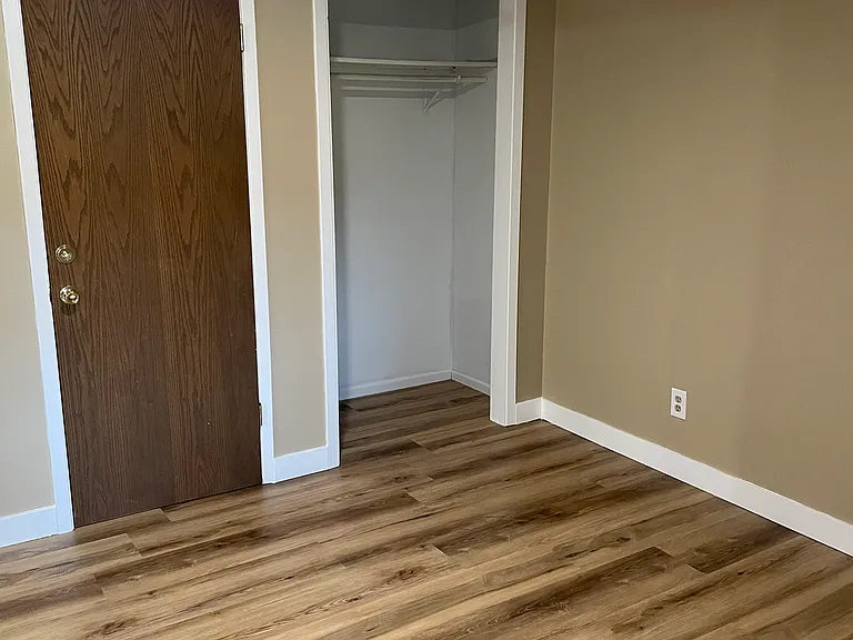 1808 W Alcott Ave #1 — Photo 5