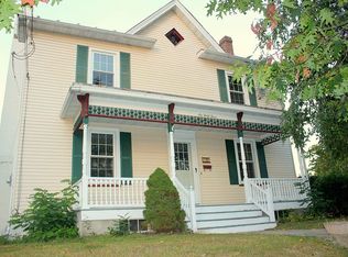 643 Oxford St, Belvidere, NJ 07823