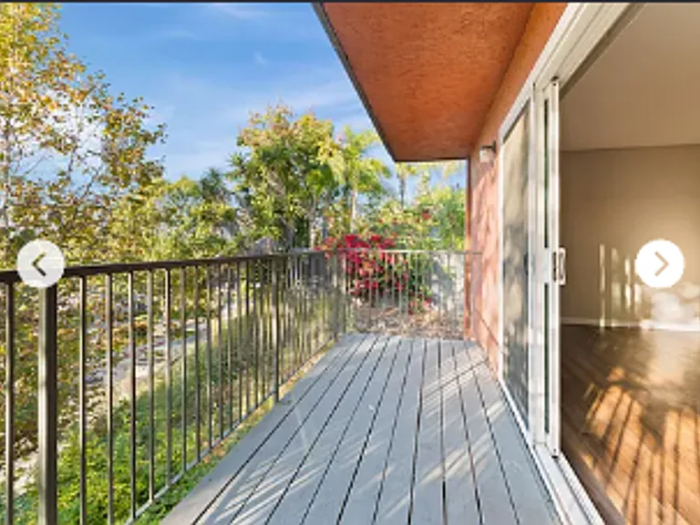 228 Las Flores Dr — Photo 7