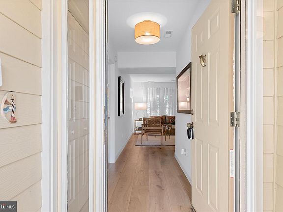 3rd image of 3 Beech Ct #65B