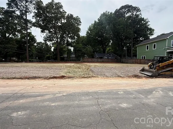 3529 Oakwood Ave, Charlotte, NC 28205