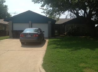 1513 S Howard Ave, Moore, OK 73160