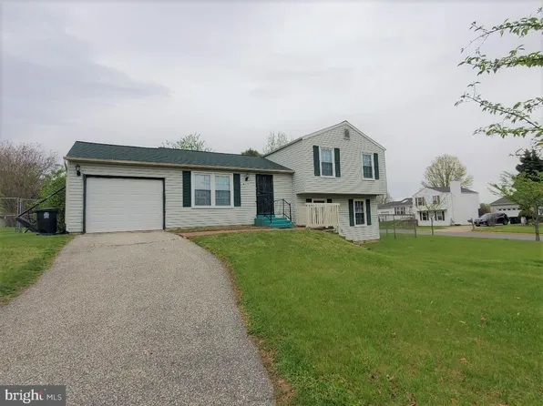 619 Avis Dr, Upper Marlboro, MD 20774