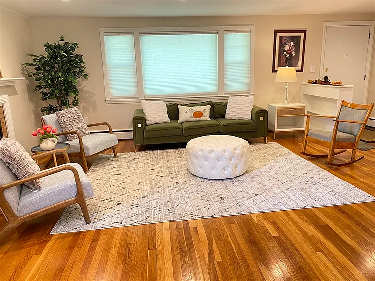 15 Winchester Dr — Photo 8