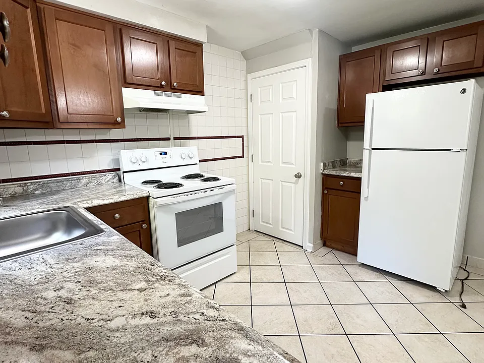 2/3 Bedroom Townhome