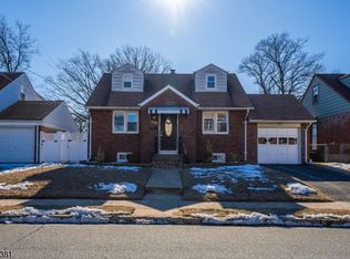 109 W Oldis St, Rochelle Park, NJ 07662
