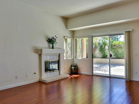 5th image of 77861 Villa Rd