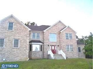 13 Crossings Ct, Mount Laurel, NJ 08054