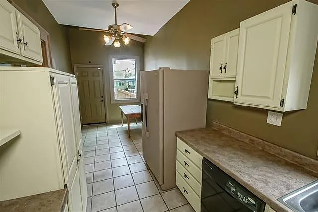 1716 Saint Charles Ave #A — Photo 18
