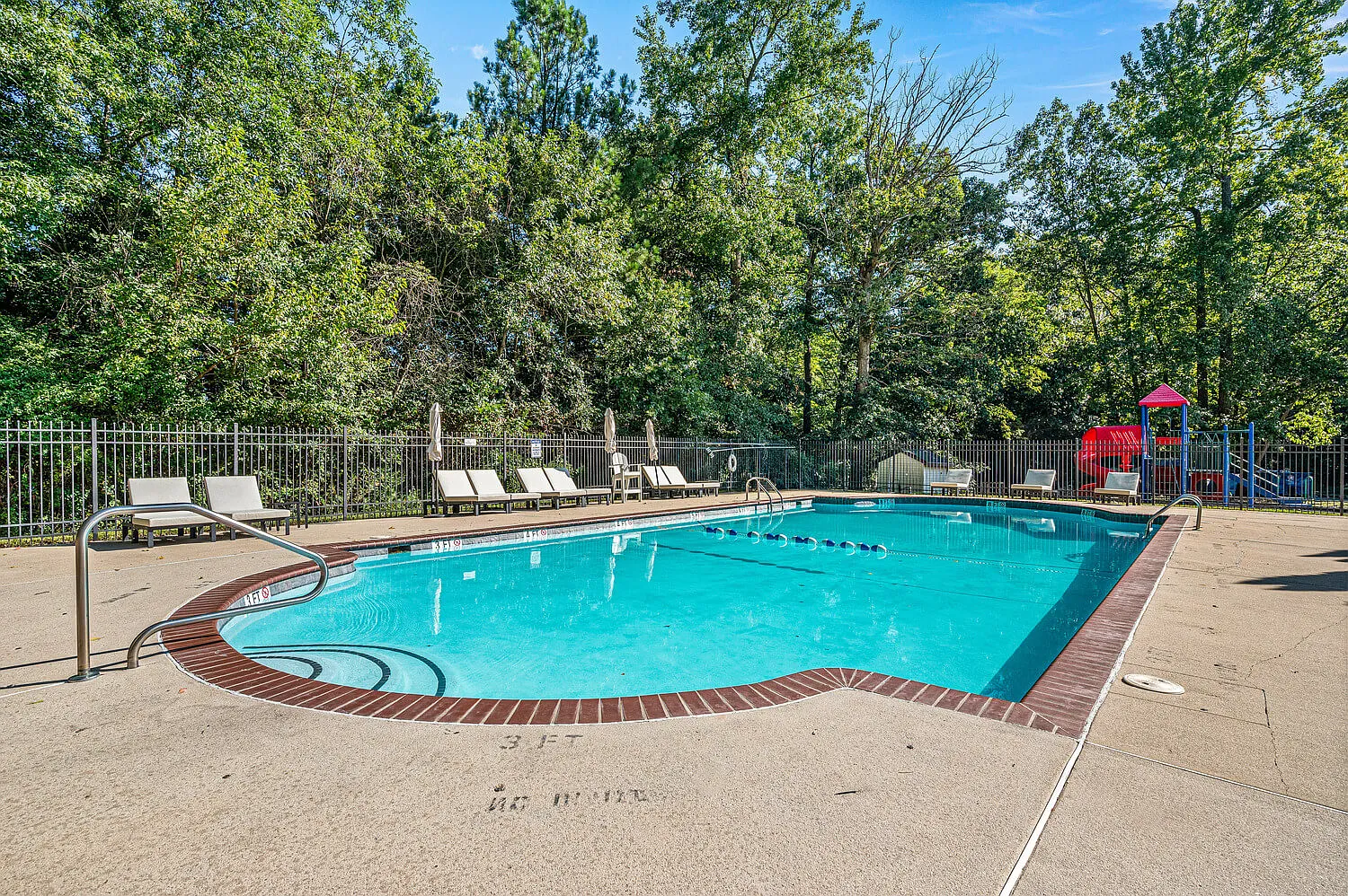 The Villas Apartments — Photo 4