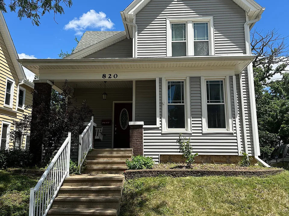 820 Alpine St