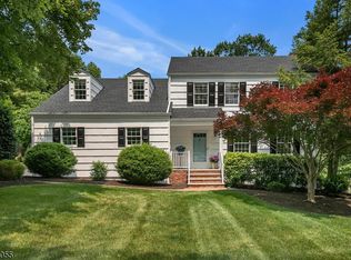 30 Autumn Dr, Basking Ridge, NJ 07920