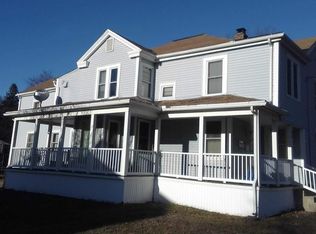 190 Granby Rd, Chicopee, MA 01013