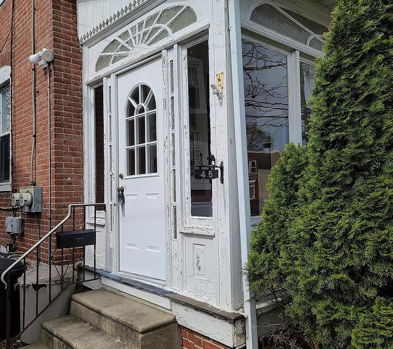 1st image of 45 Blake Ave Floor 1