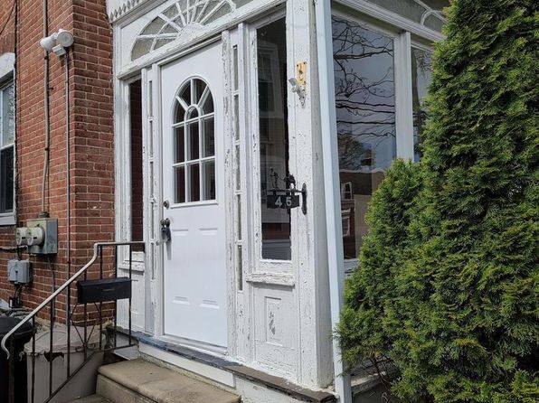 45 Blake Ave Floor 1