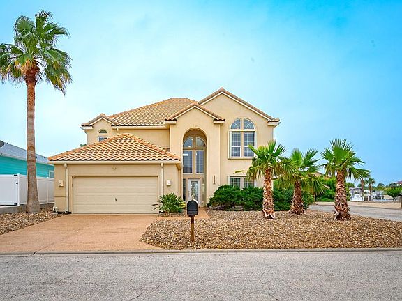 3rd image of 111 Angelfish Ct