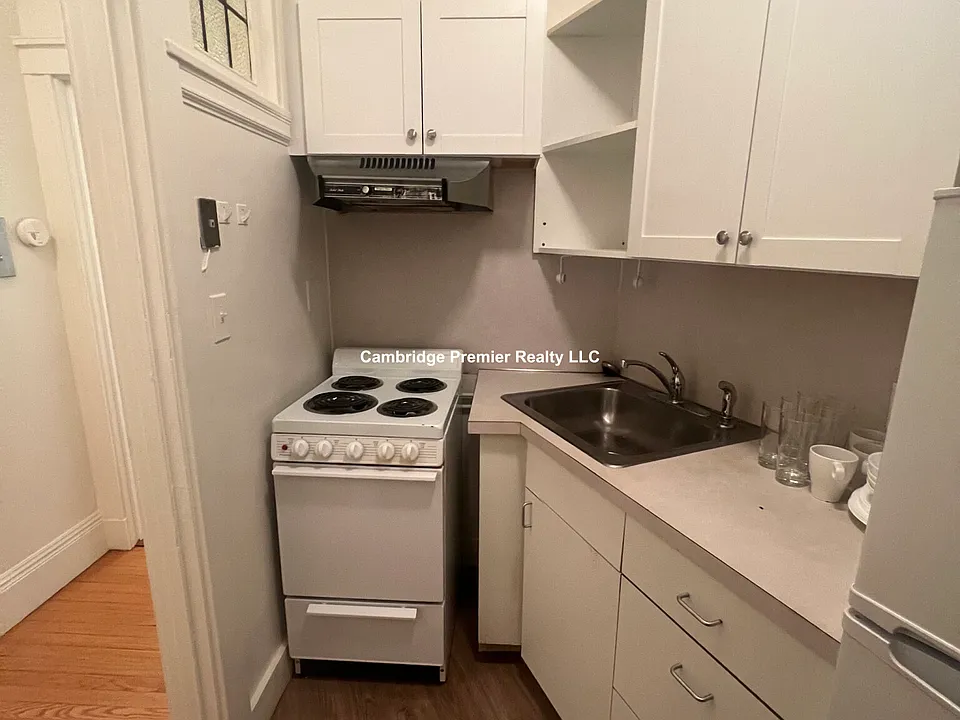 33 Concord Ave #20