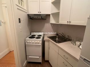 33 Concord Ave APT 20, Cambridge, MA 02138