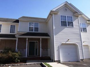 26 E Burgess Dr, Piscataway, NJ 08854
