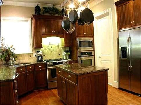 5th image of 209 Bayberry Creek Cir