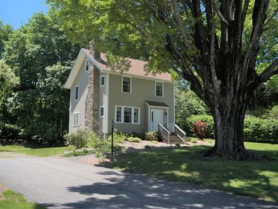 39 Marywood St, Uxbridge, MA, 01569