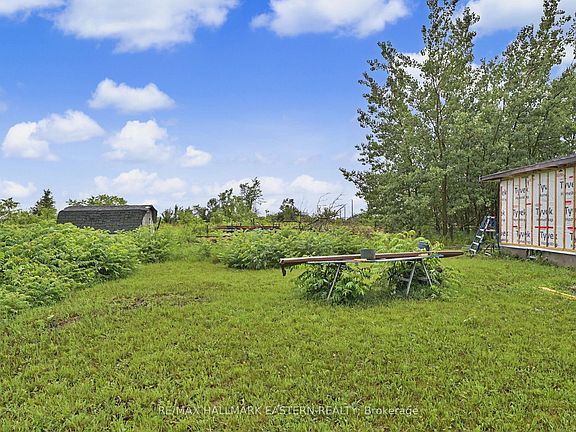 5th image of 2260 Buckhorn Rd