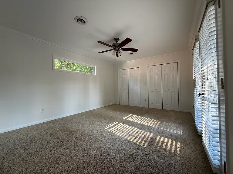 5205 Park Ave — Photo 11