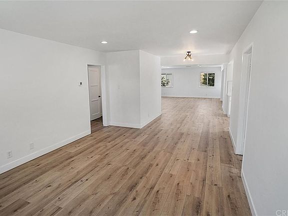 2nd image of 8154 Gentry Ave