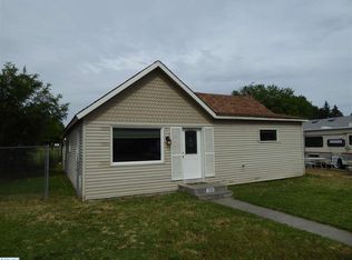 212 S Williams St, Kennewick, WA 99336