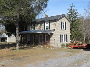 228 Mine Branch Rd, Crimora, VA 24431