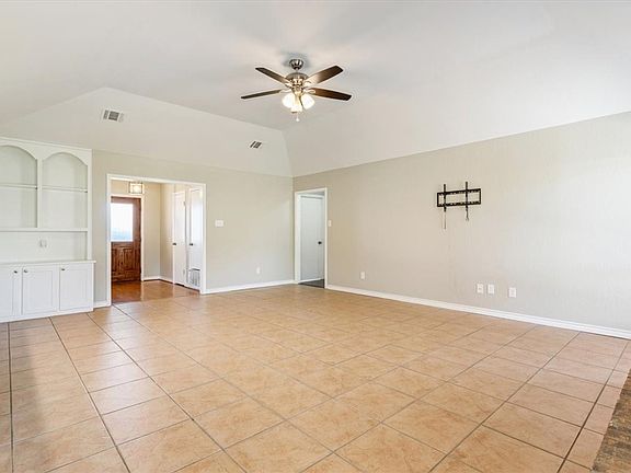 1201 Radisson Dr, Hewitt, TX 76643 | Zillow