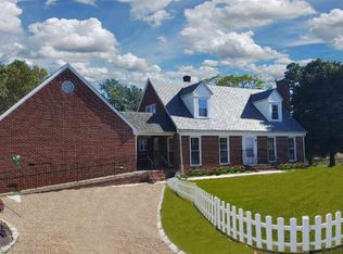 18498 N James Madison Hwy, Dillwyn, VA 23936